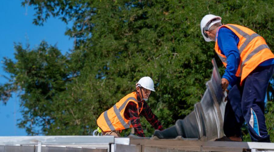 Professional residential roofers in Leavenworth, WA